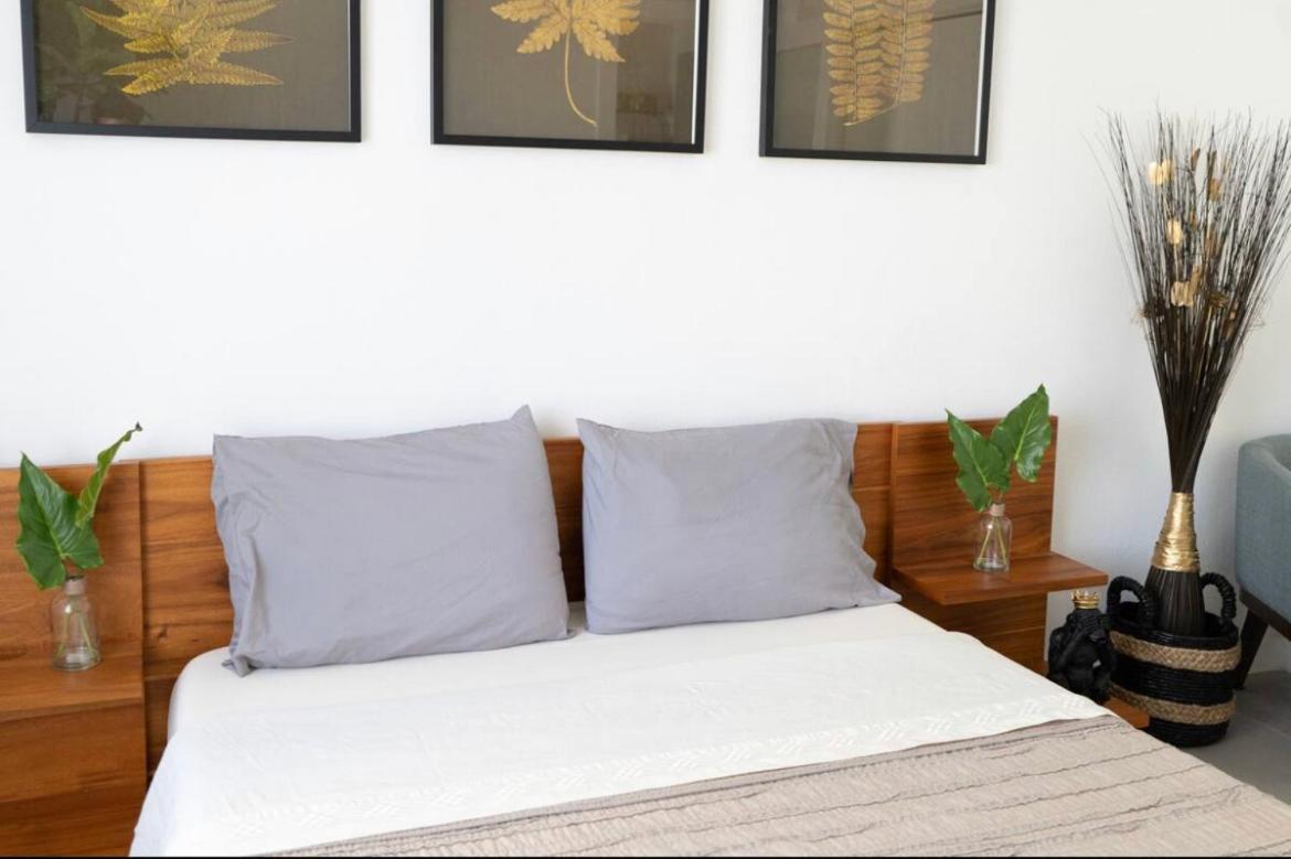 מיאמי ביץ' Newely Remodeled Apartment Only 1 Min To The Beach! מראה חיצוני תמונה